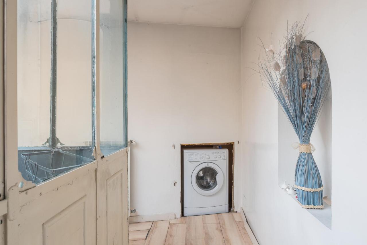 Cozy Wooden Apt In Piazza Navona Apartman Róma Kültér fotó